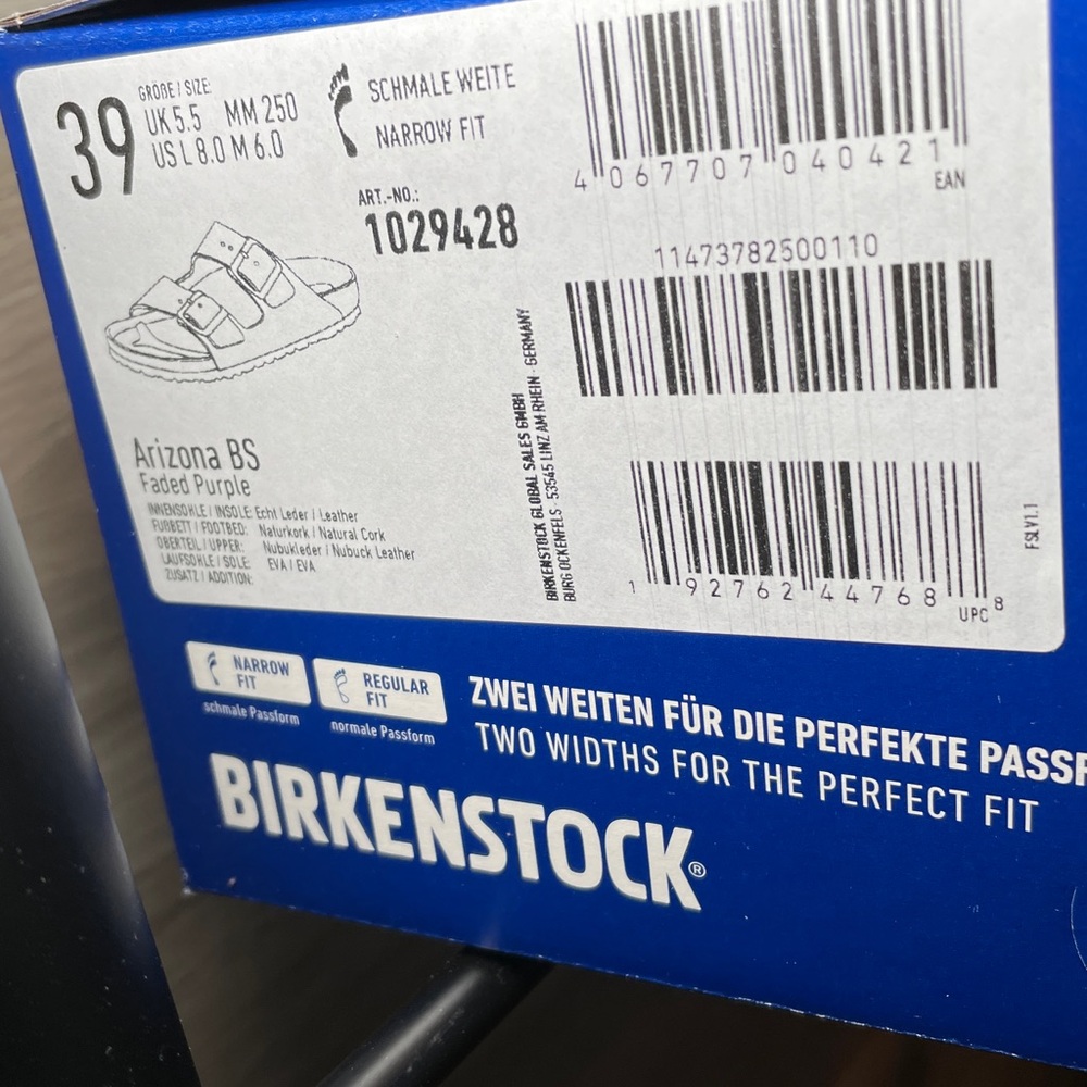 NIB- Women's Arizona Nubuck Birkenstock Sandals, Faded Purple, Narrow Fit - Picture 5 of 5